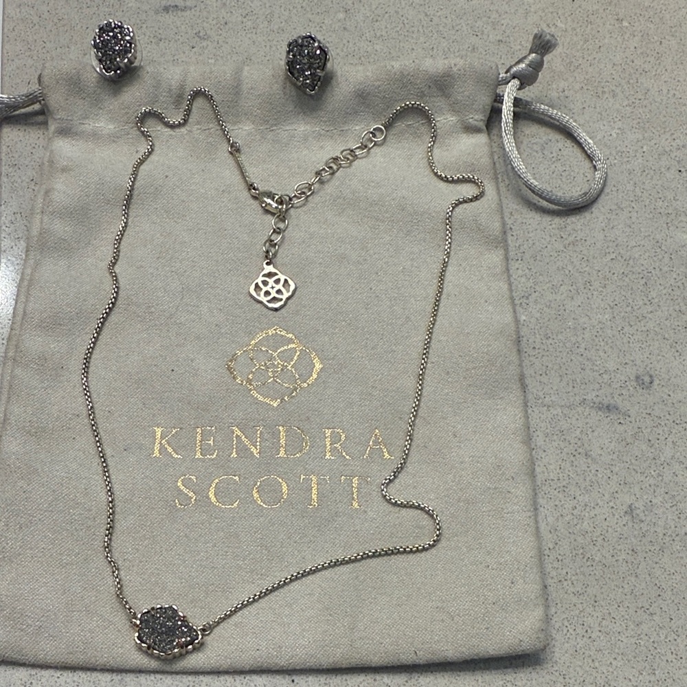 Kendra Scott Silver Drusy Necklace & Earrings Set